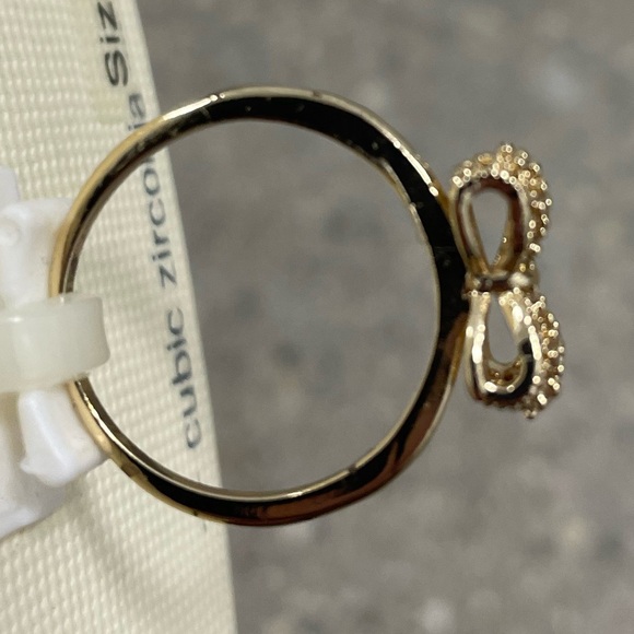 NWT Minimalist Goldtone Cubic Zirconia Lauren Conrad Bow Ring size 7 - Picture 11 of 11